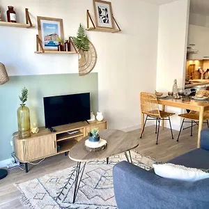 https://residence-services-seniors-les-jardins-darcadie-marseille-9.fr-provencehotel.com