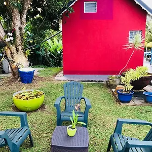 https://bungalow-bambou.comcaribbean.com